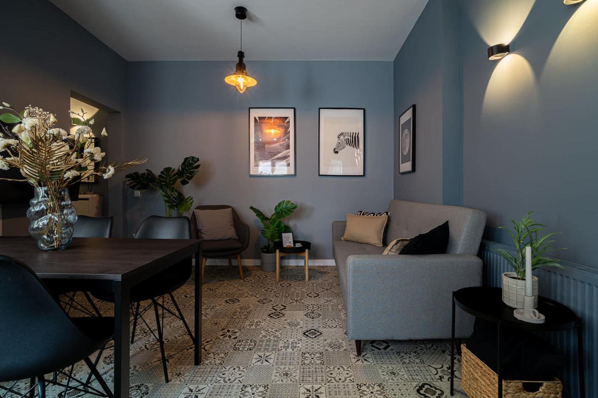 Chic Black & White 2Br Retreat On Dambovitei Bucharest Luaran gambar